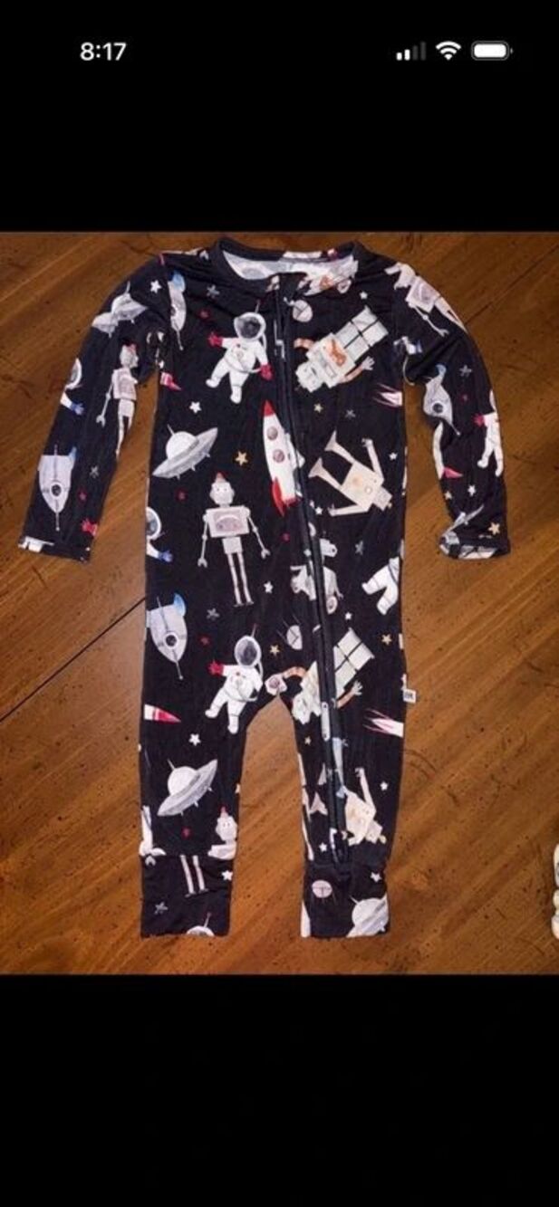 Bums and Roses Sleeper 12-18M